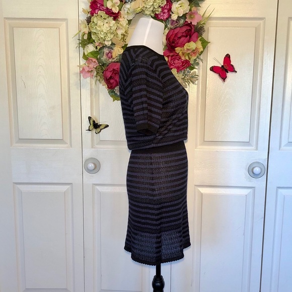 💼 Zara Striped Knit Dress - Picture 6 of 13